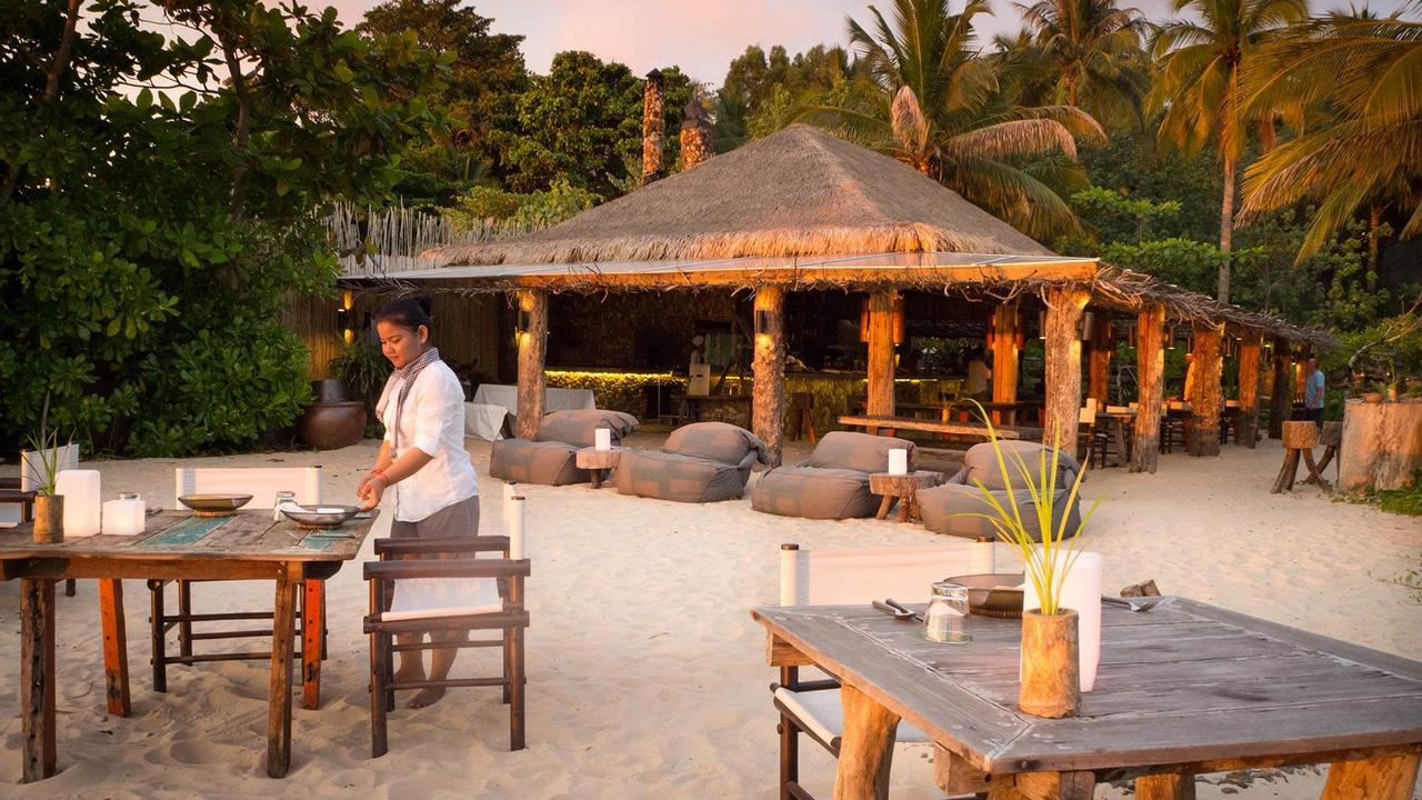 Beach restaurant at Song Saa